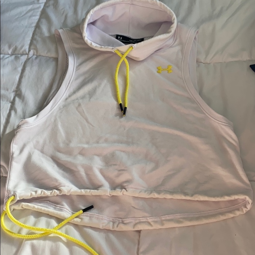 Under Armour Sleeveless Funnel Neck